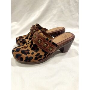 Nurture Clogs Womens 8M Brown Leopard Leather Calf Hair Studded Slip On Shoes
